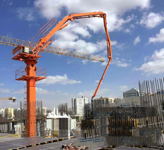 內(nèi)爬式布料機01